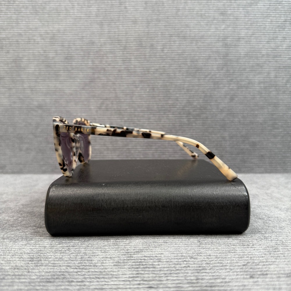 Ted Baker TB121 IVO Tortoise Shell Round Y2K Sunglass Ivory Black Gold 53-20-140 - Picture 3 of 15